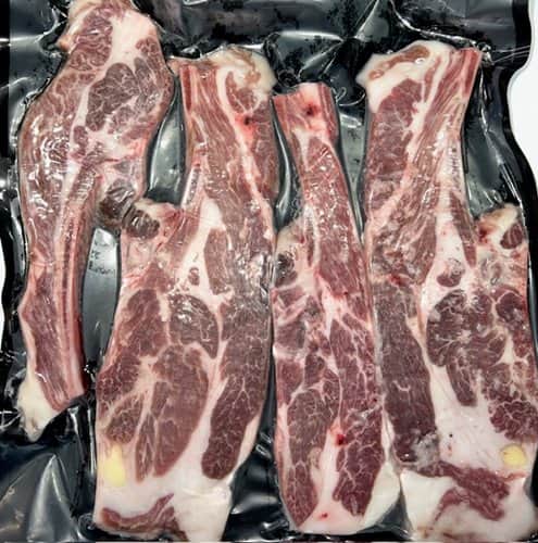 צלעות טלה קפוא Aurochs בשר פרימיום-